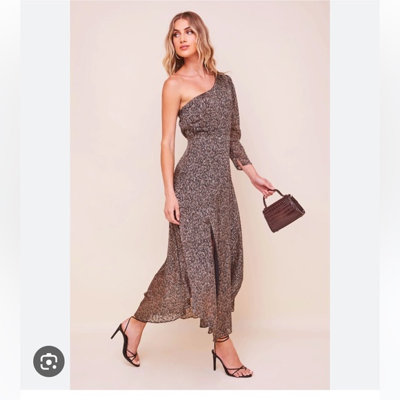 ASTR the Label One shoulder leopard dress 🐆 - Picture 2 of 7